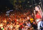 Multitudinaria celebración en la plaza San Martín por el 197° Aniversario
