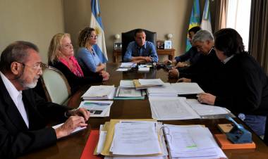 El Gobierno municipal analiza alternativas para el centro de diálisis