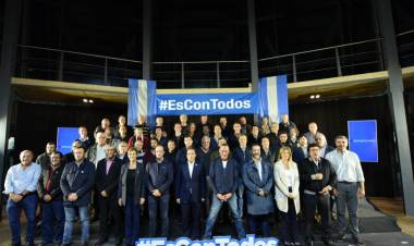 El PJ bonaerense conformó en Cañuelas la mesa de Acción Política, definió estrategias y ratificó su apoyo a la fórmula presidencial