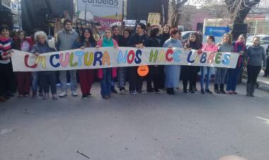 Celebración del Día de la Independencia y primeros 5 años del Instituto Cultural