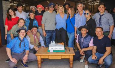 Los futuros petiseros con Adolfito Cambiaso