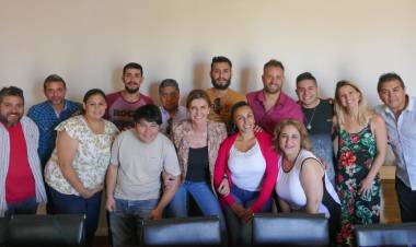 Marisa Fassi estuvo con los ganadores del pre Cosquín 2020 sede Cañuelas