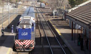 El ramal Ezeiza-Cañuelas se encuentra interrumpido por un corte de los vecinos de la Unión