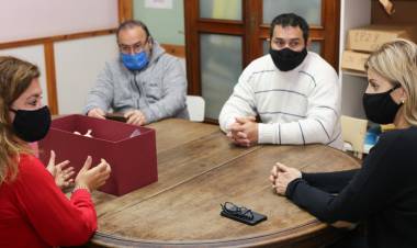 Marisa Fassi mantuvo una reunión con autoridades del Consejo Escolar