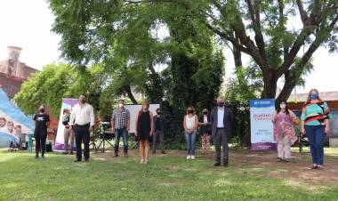 Comenzó la Feria del Libro 2020 en su "edición Mafalda"