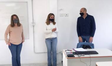 El área de Zoonosis brindó una charla en la sede de UCES Cañuelas