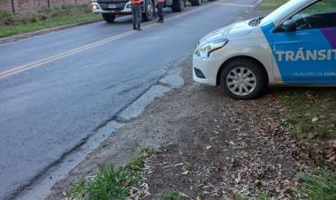 Operativos de control de tránsito en la calle Almirante Brown