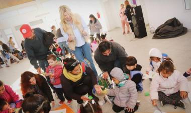 Comenzó a funcionar el jardín del Bicentenario