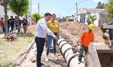 Junto al Ministro de Infraestructura, Marisa Fassi recorrió obras en el distrito