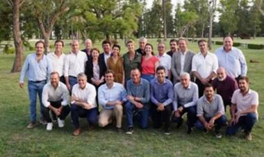 Los intendentes del PJ mantienen su apoyo a CFK y consolidan su armado con un pedido de fondos a Kicillof