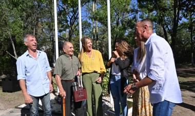 CAÑUELAS CONMEMORÓ SU 201° ANIVERSARIO CON UN ACTO OFICIAL