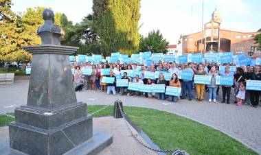 El Oficialismo pidió a la oposición tratar el compre sin IVA, alquileres y nuevas universidades