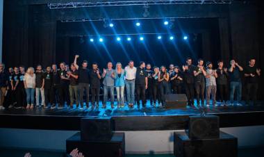 Con un acto en el Cine Teatro Cañuelas se presentó la oficialización de la Escuela de Música Popular en Cañuelas