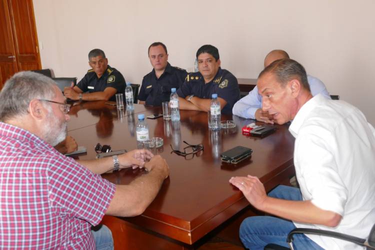 Coordinan acciones de Seguridad para el Fin de Semana Largo