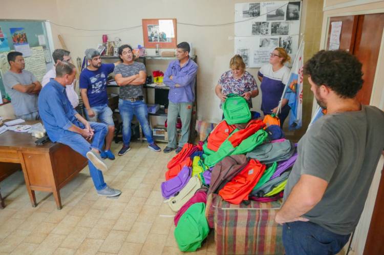 Arrieta ratifica su colaboración a las familias cooperativistas de Frigocarne