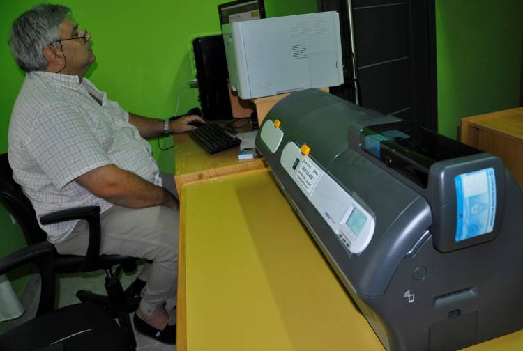 El registro de conducir, ahora más rápido ¿pero será sin libre deuda como marca la Ley?