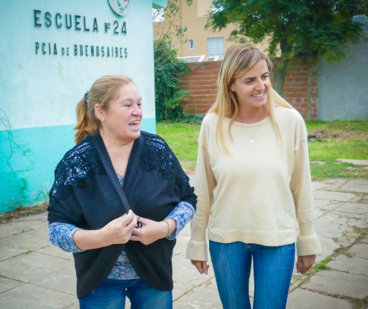 Contribuciones del Estado local para la Escuela Nº 24 y la Sociedad de Fomento Los Aromos