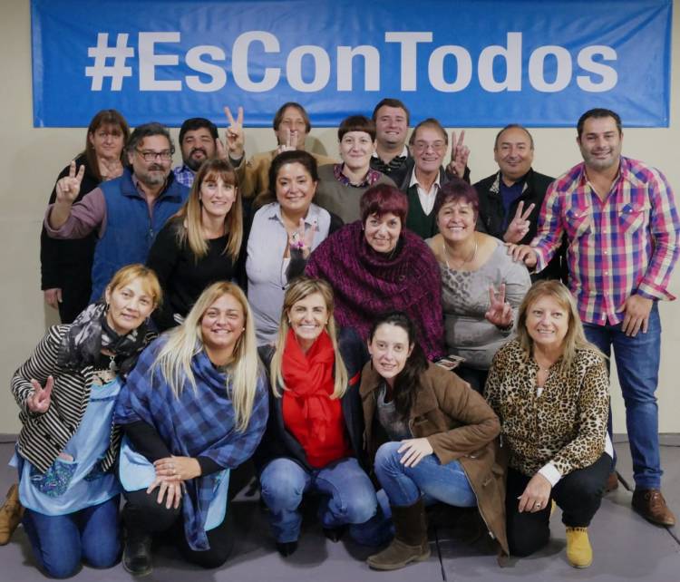 Marisa Fassi y el PJ Local en favor de la educación pública