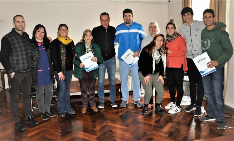 El Gobierno municipal entregó nuevos aportes económicos a instituciones