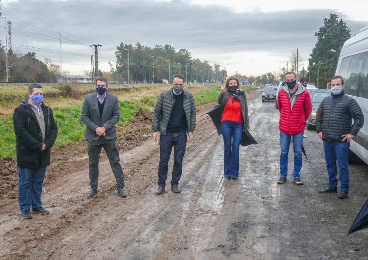 El ministro Katopodis y la intendenta Fassi visitaron la obra de agua en Máximo Paz