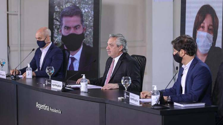 Los anuncios de Axel Kicillof: "Vamos a pasar a una cuarentena intermitente"