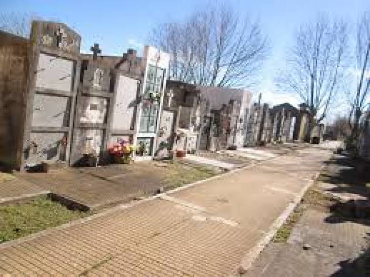 Cementerios: nuevo horario y sin turnos