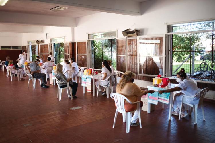 Comenzó en Cañuelas la campaña de vacunación