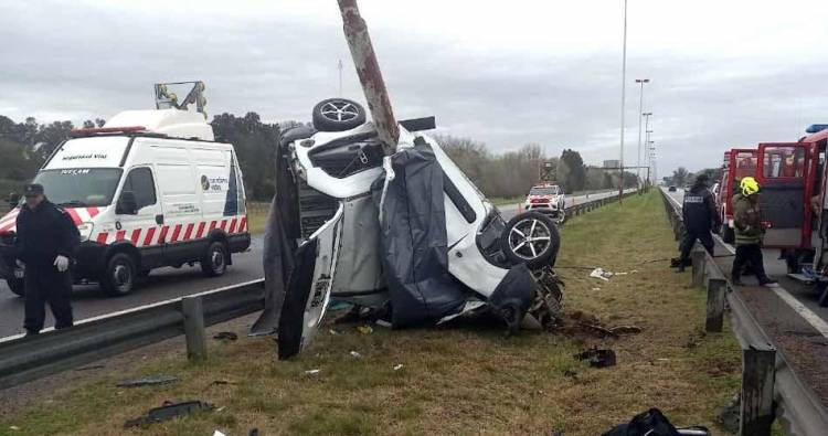TRAGEDIA: Mueren cuatro integrantes de una familia de Cañuelas en un fatal accidente