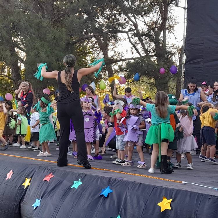 Los jardines municipales celebraron el cierre del año