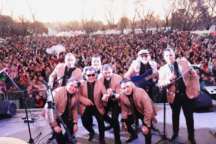 Más de 15 mil personas en el cierre de vacaciones de invierno en Uribelarrea