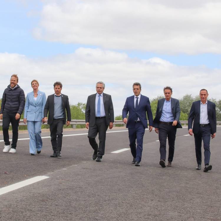 Inauguraron el tramo final de la autopista Ezeiza Cañuelas con la presencia del Presidente de la Nación