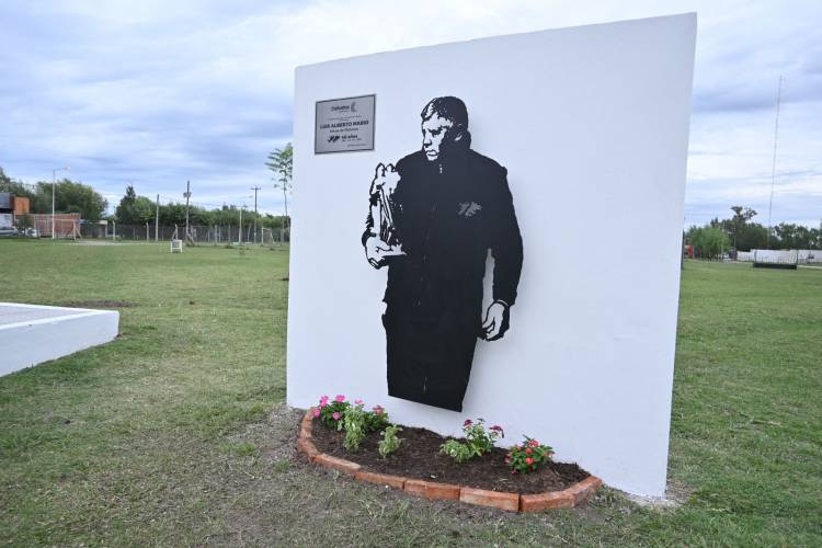 Homenaje a los Caídos y Veteranos de Malvinas