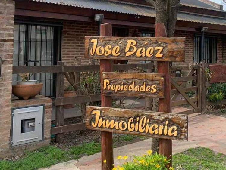 Tensión durante el asalto a la inmobiliaria "José Báez Propiedades"