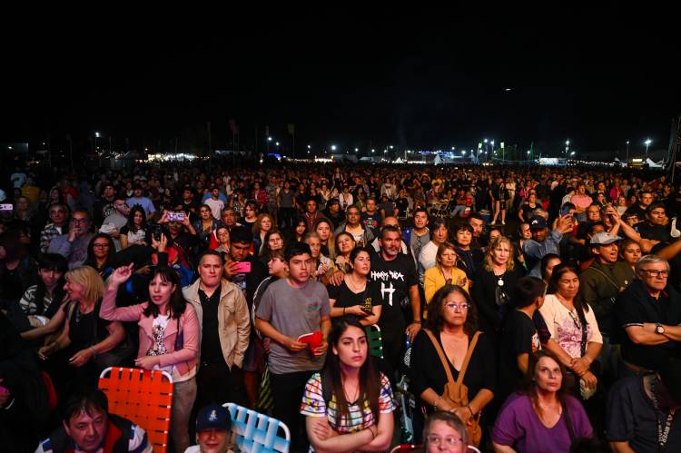 MÁS DE 35 MIL VISITANTES DISFRUTARON ESTE SÁBADO DE LA EXPO CAÑUELAS 