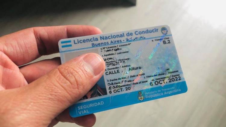Bochorno del gobierno nacional con las licencias de conducir