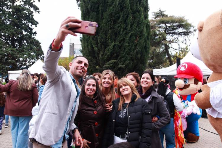 Cañuelas celebró el Día de los Jardines y de las Maestras Jardineras