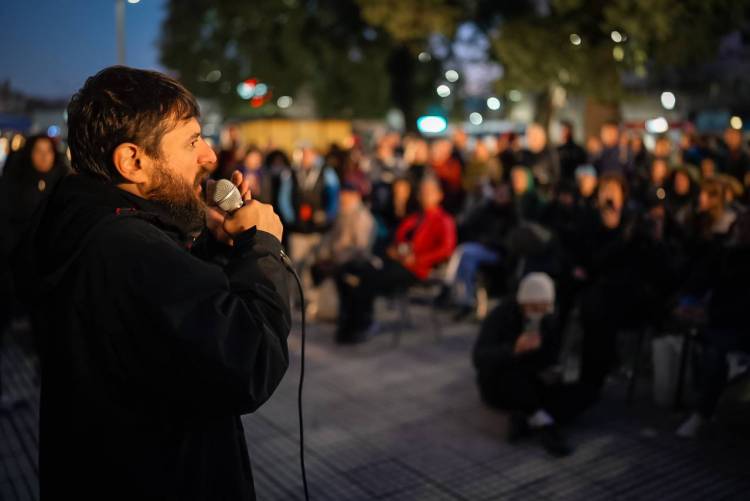 JUAN GRABOIS LANZÓ BRIGADAS SOLIDARIAS PARA PERSONAS EN SITUACIÓN DE CALLE EN CONSTITUCIÓN