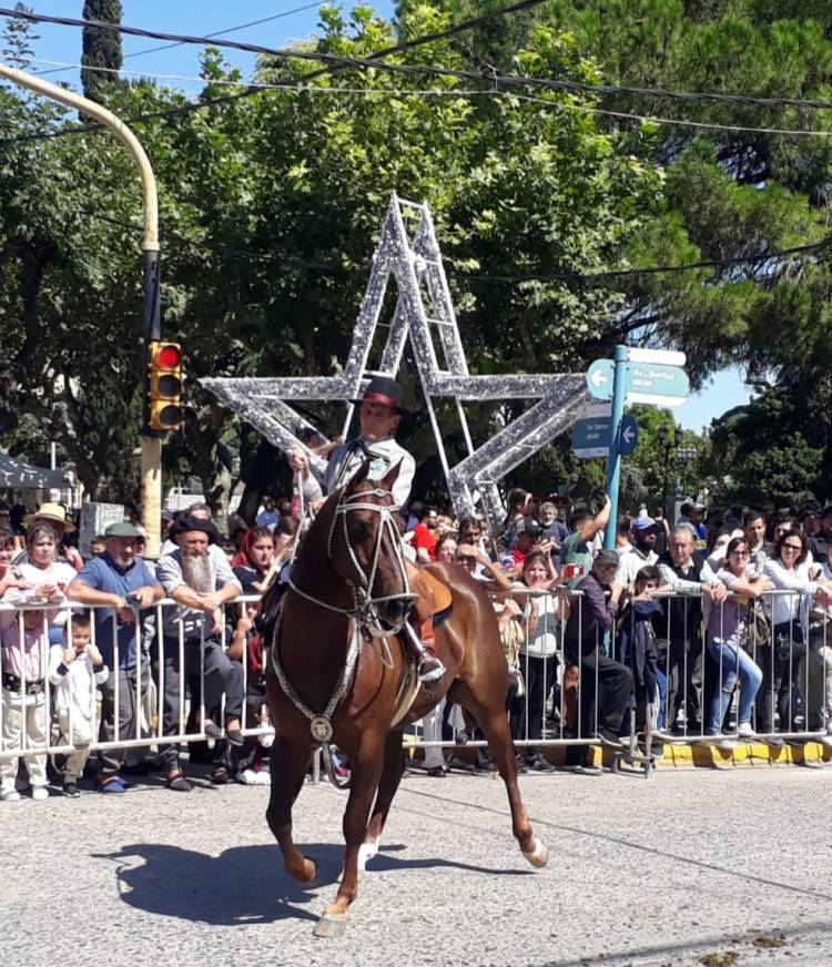 Duelo Comunitario por la partida del tradicionalista Alfredo Héctor Urbisaia