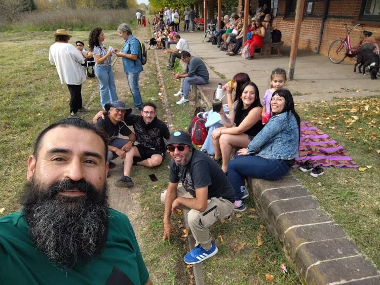 "QUE VUELVA EL TREN QUEREMOS AL TREN", reclamaron contra la medida de Milei