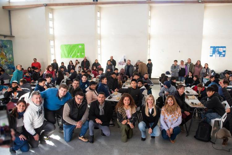 Marisa Fassi participó de la Clínica de Ajedrez en Cañuelas