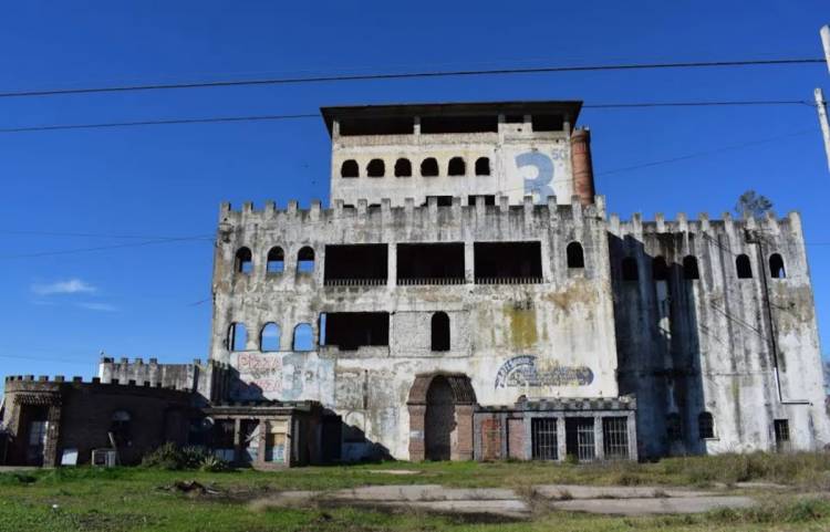 El Senado provincial aprobó la expropiación del Castillo