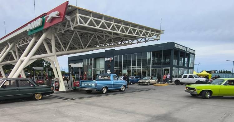 ÚLTIMO ENCUENTRO DEL AÑO DE MULTICLÁSICOS  EN LA PUMA ENERGY