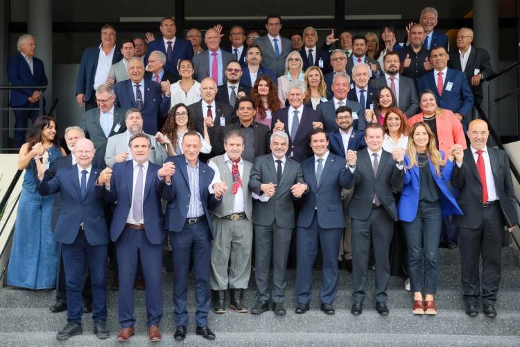 El PARLASUR celebró sus 20 años destacando sus avances democráticos e institucionales