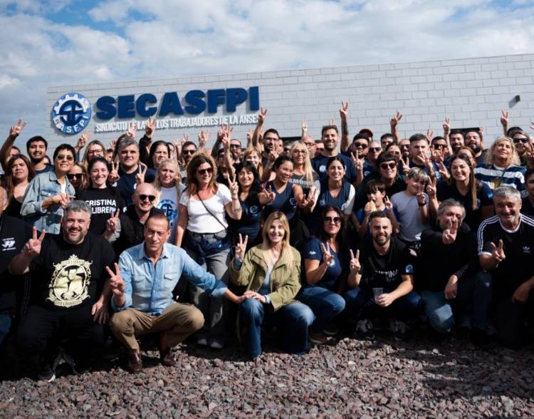 INAUGURACIÓN DEL CAMPO RECREATIVO Y DEPORTIVO PAPA FRANCISCO DE SECASFPI