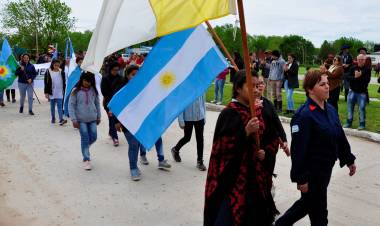 Festejos por el aniversario de Gobernador Udaondo
