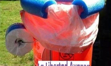 LLA NO CAGA EN BALDES PERO ESTÁN LLENOS DE EXCREMENTO POR DENTRO