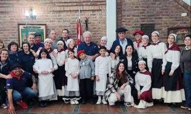 El Centro Vasco de Cañuelas "Denak Bat" celebra un nuevo aniversario