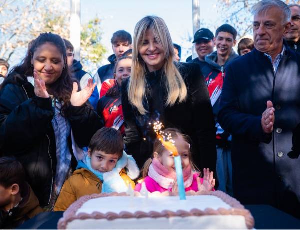 VICENTE CASARES CELEBRÓ SUS 79 AÑOS