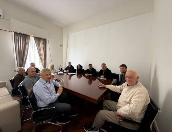 Firmaron acuerdo con la Cooperativa Carboni