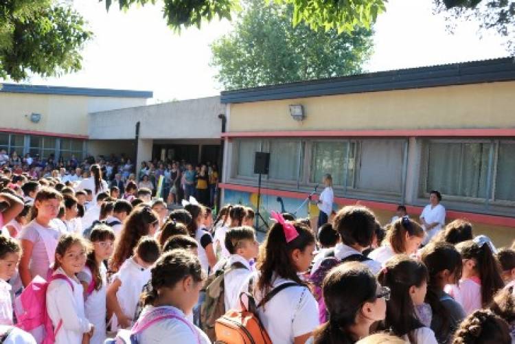  Inicio del ciclo lectivo 2020 con la presencia de la intendenta Marisa Fassi